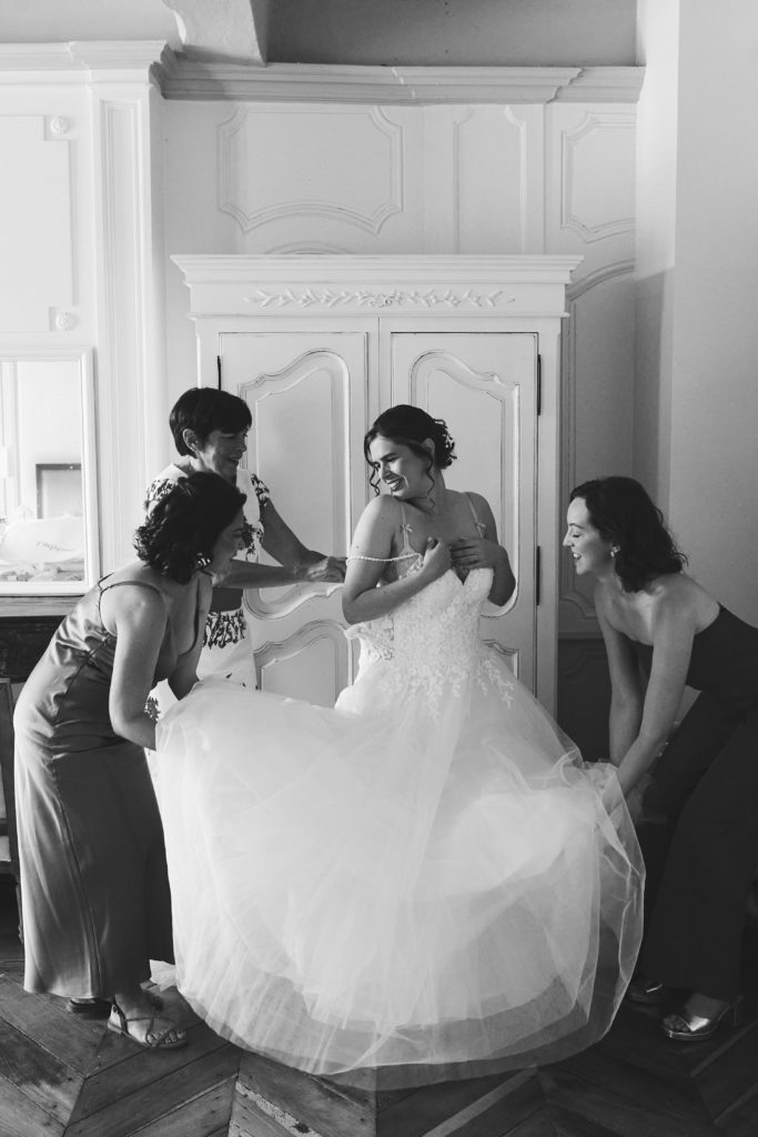 préparatifs-photographe de mariage-chateau-de-cesarges