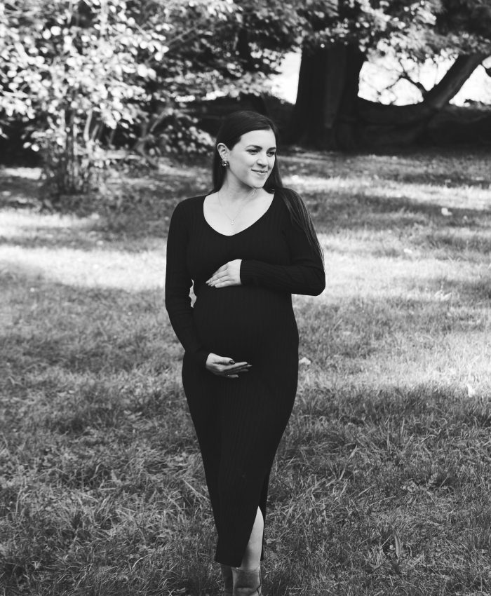 Séance photo grossesse en extérieur isère 